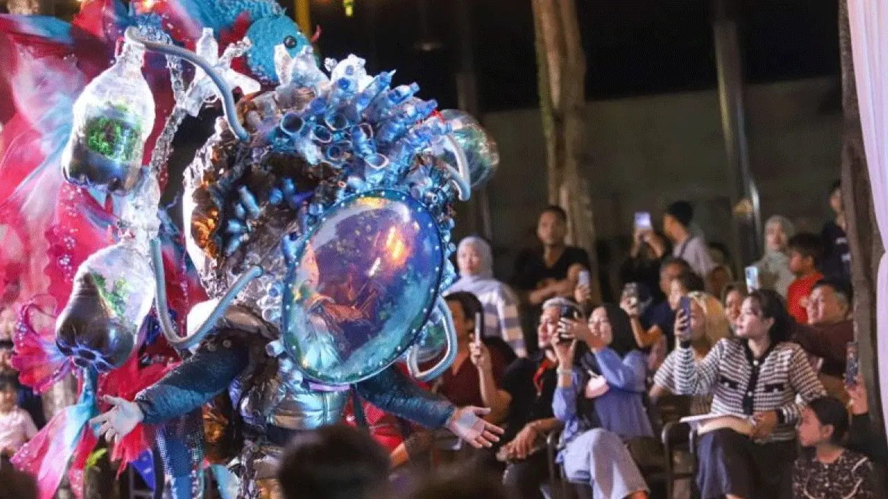 Kerjasama Budaya: Jember Fashion Carnaval Memperkuat Hubungan Indonesia-Jepang