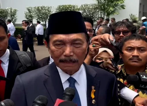 Luhut Bagikan Pengalaman di Retret Menteri Akmil di Magelang