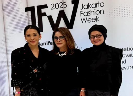 ISSHU Berikan Koleksi Futuristik dan Eksentrik di Jakarta Fashion Week 2025